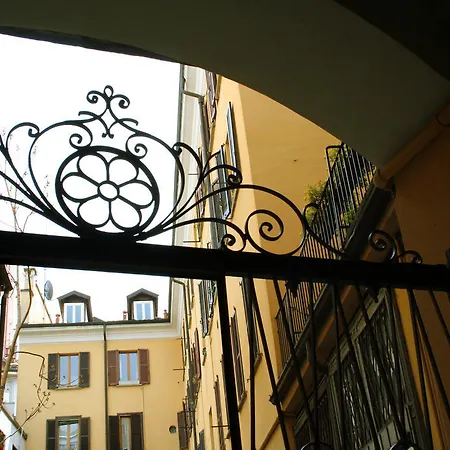 Apartment Corsocomootto Milan